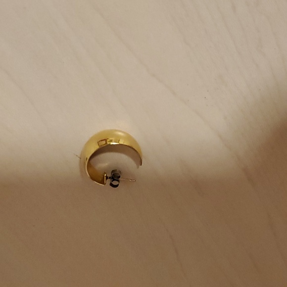 Shiny Gold-Toned Crescent Earring - Picture 4 of 4